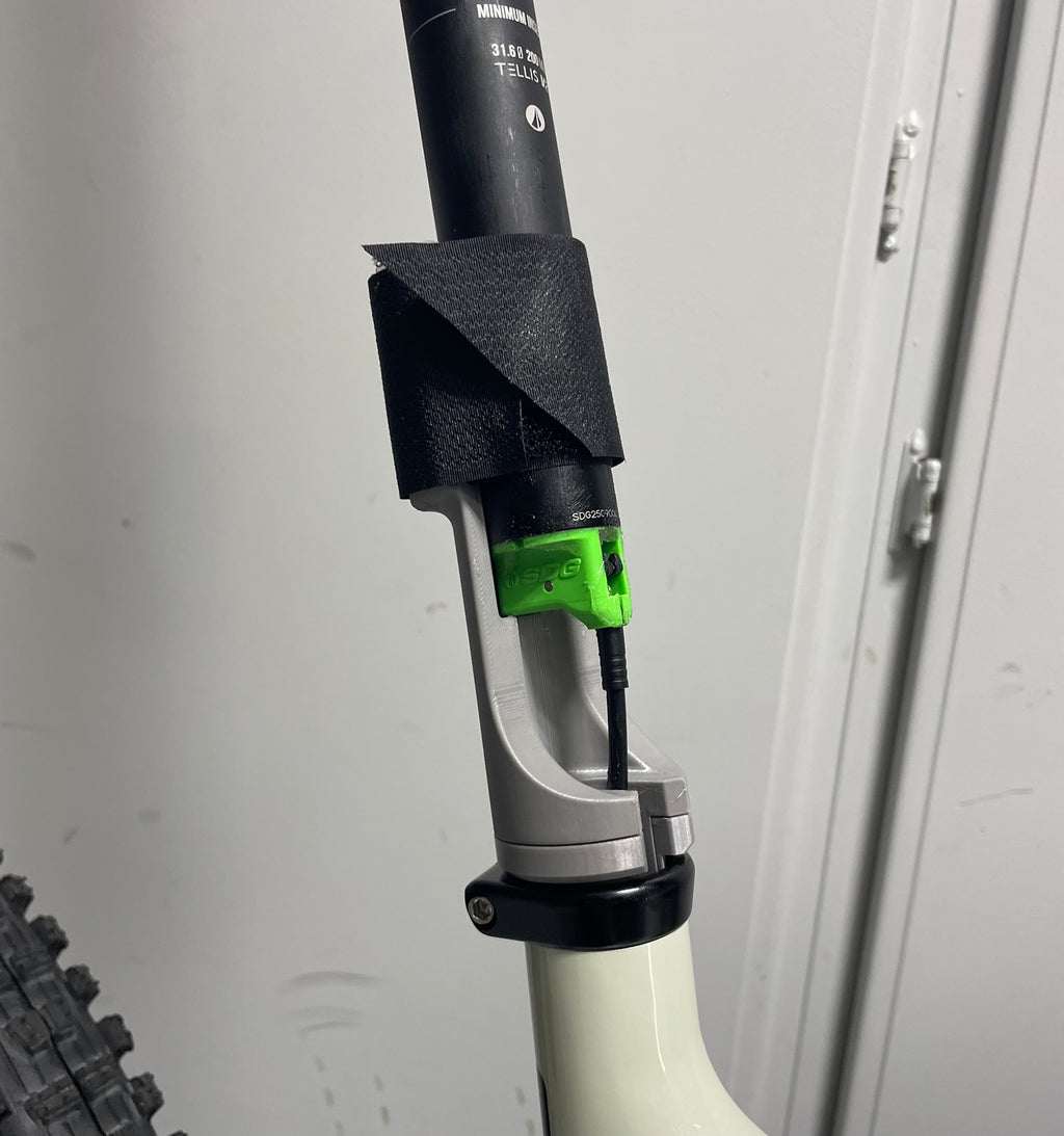 DROPPER DOCK