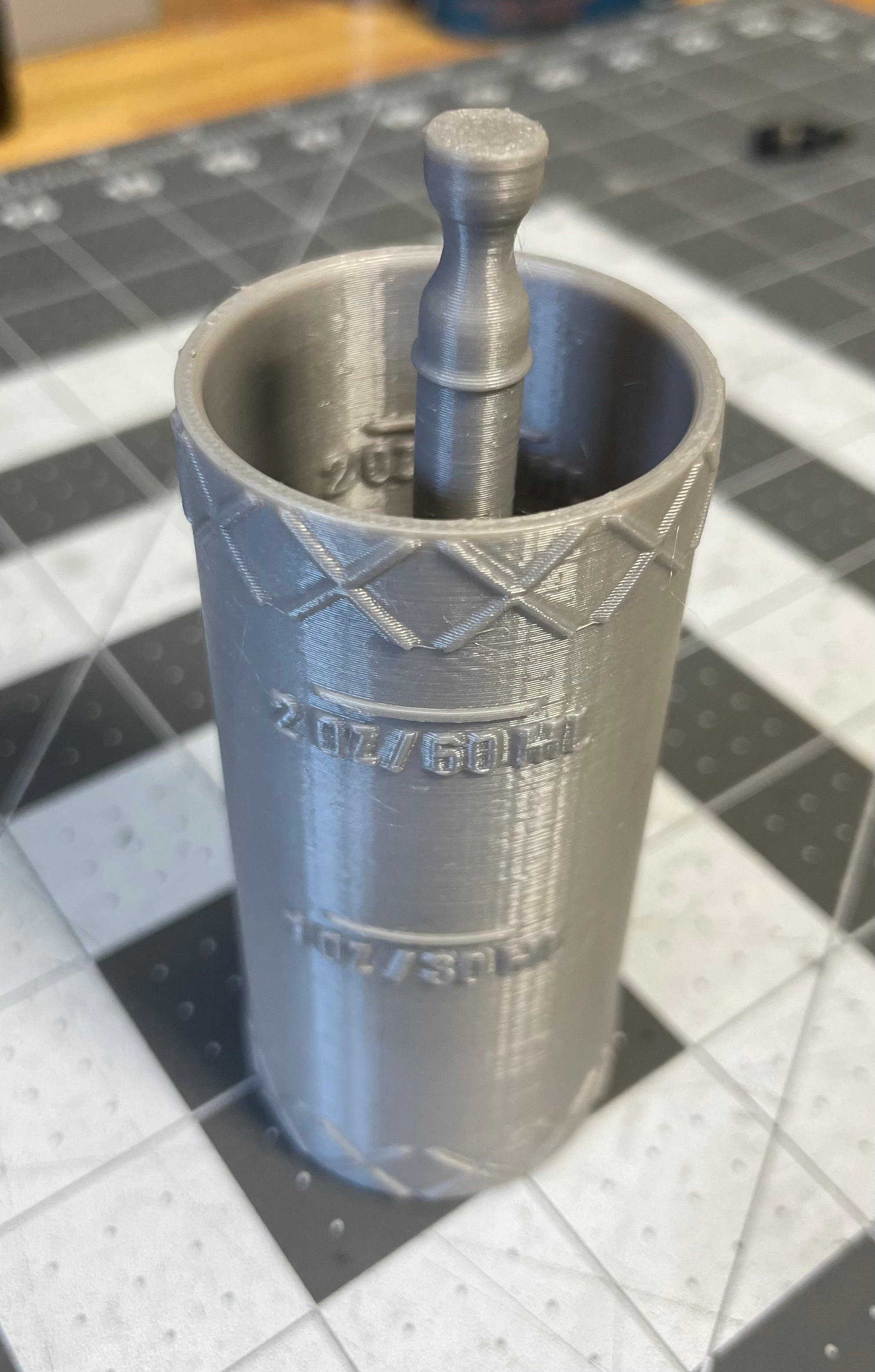 SEALANT CUP